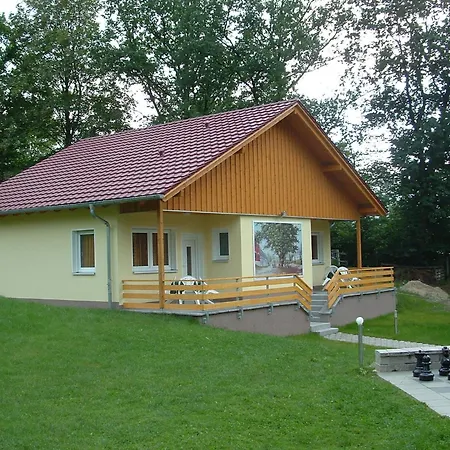 Links - 3 Sterne Holiday home Langenwolschendorf